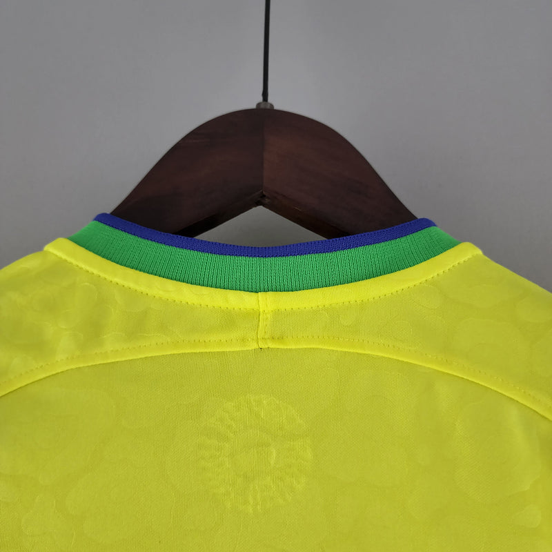 Camisa Feminina Seleção Brasil I 22/23 Nike - Amarelo