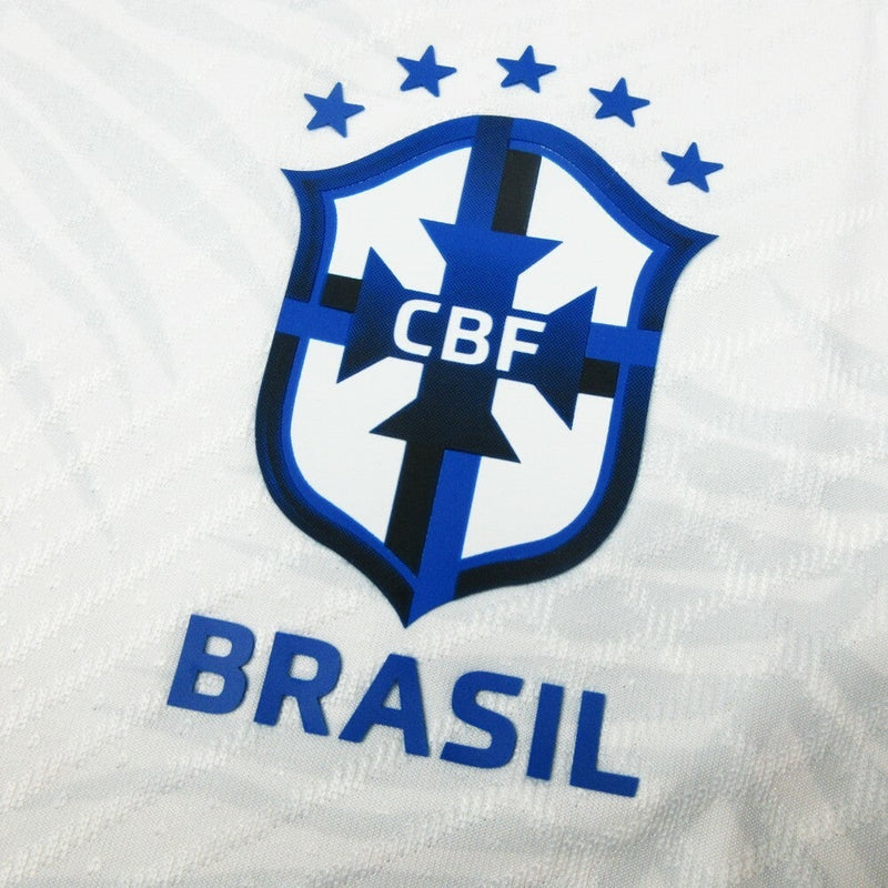 Camisa Brasil Edição Concept 2022 Branca - Nike - Masculino Jogador