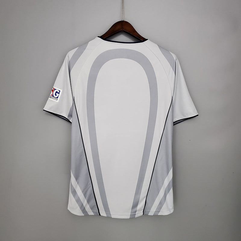 Camisa PSG Retrô 2001/2002 Branca e Cinza - Nike